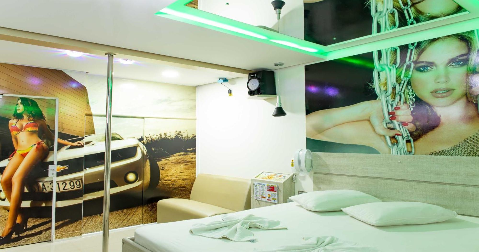 Motel Drive In T - Prolongamento Da Avenida Getulio Vargas Facil Acesso Ao Shopping Patio Chapecó Kültér fotó