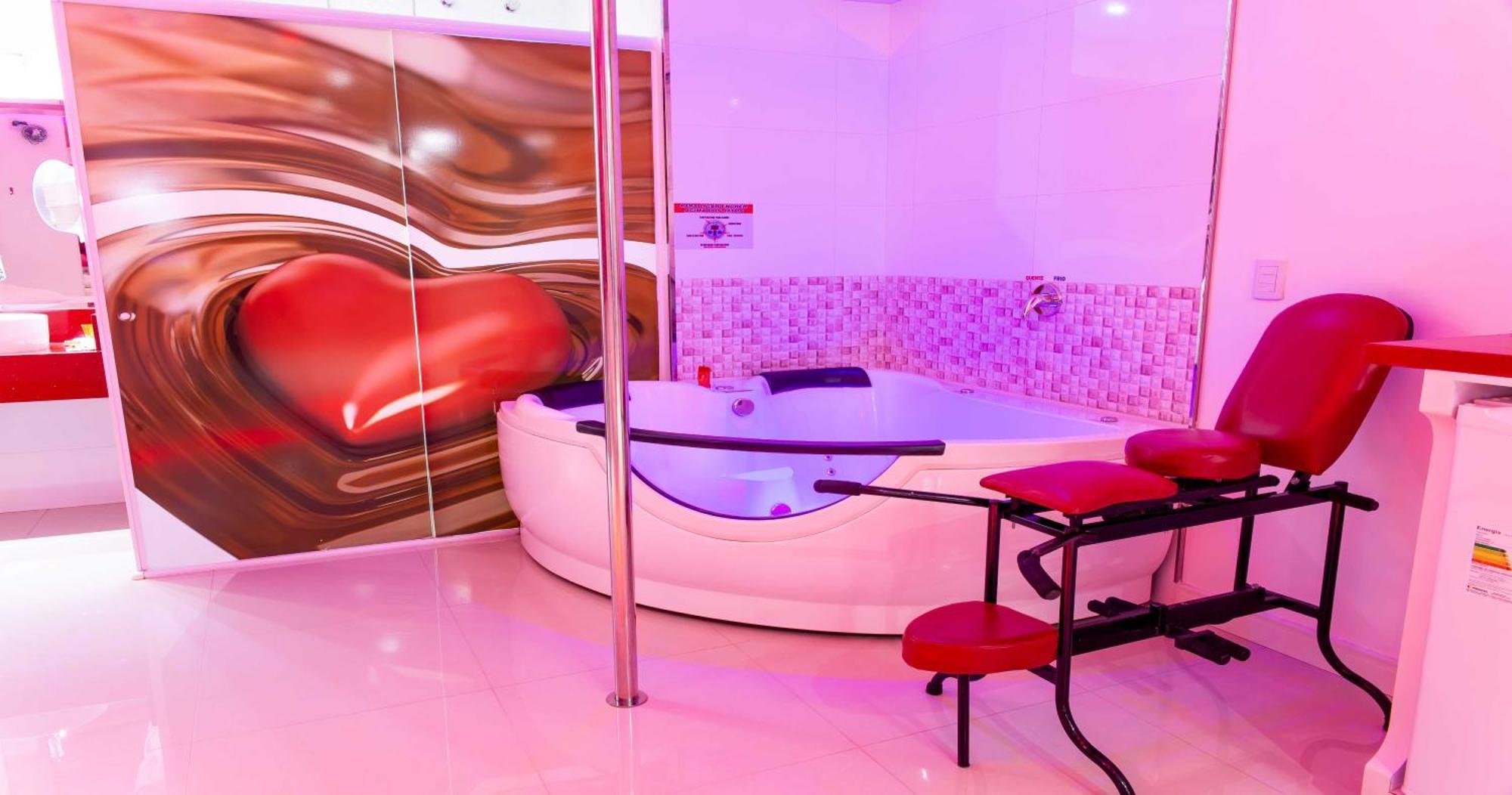 Motel Drive In T - Prolongamento Da Avenida Getulio Vargas Facil Acesso Ao Shopping Patio Chapecó Kültér fotó